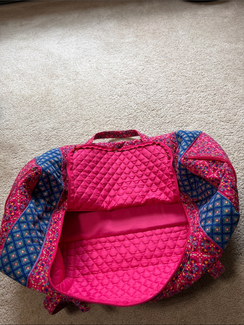 Quilted Pink Patterned Travel Duffel Bag - Picture 5 of 5